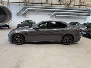 2020 Alfa Romeo Giulia 2.9 Giulia V6 Bi-T Quadrifoglio Auto 4dr in Grey — image 3