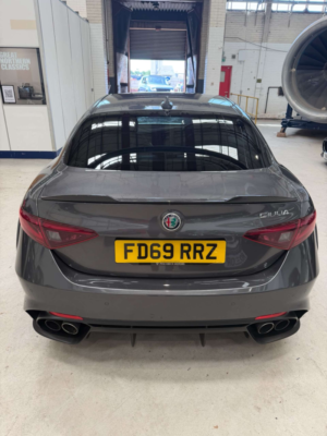 2020 Alfa Romeo Giulia 2.9 Giulia V6 Bi-T Quadrifoglio Auto 4dr in Grey — image 5