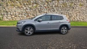 2019 Peugeot 2008 1.2 Puretech Allure Premium SUV 5dr Petrol Manual Euro 6 (s/s) (110 Ps) in Grey — image 4