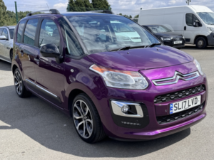 2017 Citroen C3 Picasso 1.6 Bluehdi Platinum in Purple — image 4