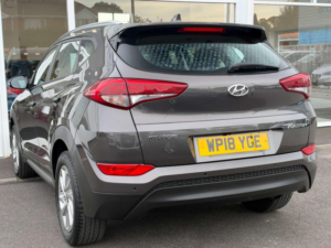 2018 Hyundai Tucson 1.7 Crdi Blue Drive Se Nav Euro 6 (s/s) 5dr in Grey — image 2