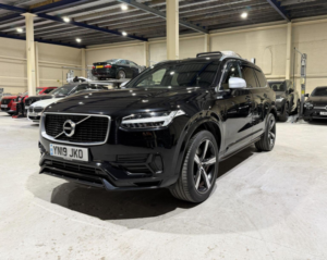 2019 Volvo Xc90 2.0h T8 Twin Engine 11.6kwh R-Design Auto 4WD Euro 6 (s/s) 5dr in Black — image 3