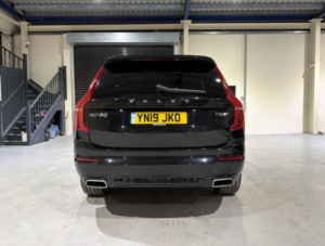 2019 Volvo Xc90 2.0h T8 Twin Engine 11.6kwh R-Design Auto 4WD Euro 6 (s/s) 5dr in Black — image 6