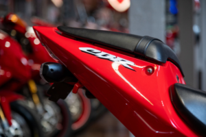 2002 Honda Cbr900rr Fireblade *upgraded Exhaust* in Red — image 5