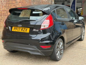 2017 Ford Fiesta 1.0t Ecoboost St-Line Euro 6 (s/s) 5dr in Black — image 4