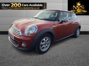 2011 MINI Hatch 1.6 One Hatch in Orange — image 3