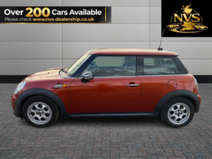 2011 MINI Hatch 1.6 One Hatch in Orange — image 4