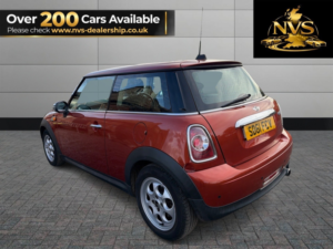 2011 MINI Hatch 1.6 One Hatch in Orange — image 5