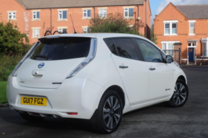 2017 Nissan Leaf 30kwh Tekna Auto 5dr in White — image 6
