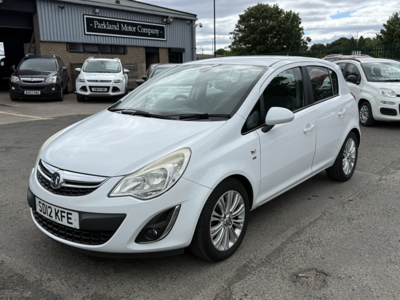 2012 Vauxhall Corsa 1.4 16v Se in White — image 1