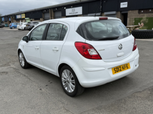 2012 Vauxhall Corsa 1.4 16v Se in White — image 4