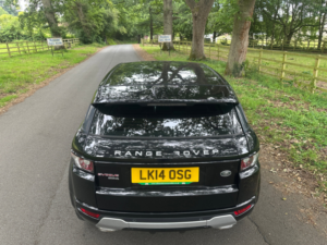 2014 Land Rover Range Rover Evoque 2.2 Sd4 Dynamic SUV 5dr Diesel Auto 4WD Euro 5 (s/s) (190 Ps) in Black — image 5