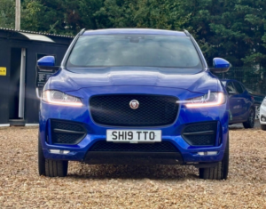 2019 Jaguar F-Pace 2.0 D180 R-Sport Auto AWD Euro 6 (s/s) 5dr in Blue — image 4