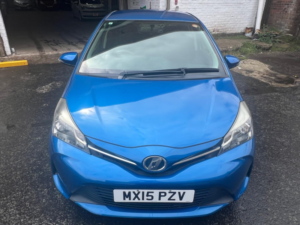 2015 Toyota Vitz 1.3 Petrol in Blue — image 2
