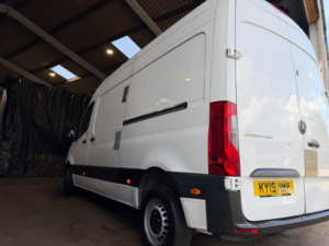 2019 Mercedes-Benz Sprinter 2.1 314 Cdi Fwd L2 H2 Euro 6 5dr in White — image 4