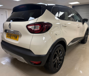 2018 Renault Captur 1.2 Tce Energy Dynamique S Nav SUV 5dr Petrol Manual Euro 6 (s/s) (120 Ps) in White — image 4