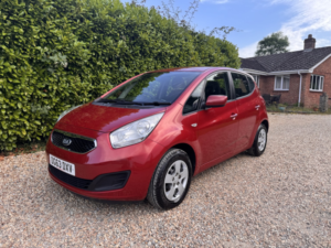 2013 Kia Venga 1.4 Crdi 1 in Red — image 5
