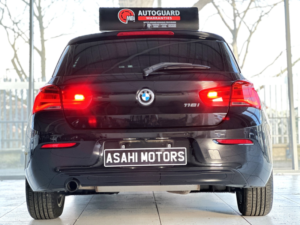 2017 BMW 1 Series 1.5 118i Sport Auto Euro 6 (s/s) 5dr in Black — image 4