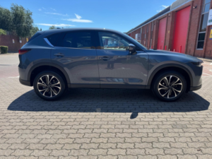 2024 Mazda Cx-5 2.0 E-Skyactiv G Mhev Exclusive-Line Auto Euro 6 (s/s) 5dr in Grey — image 3