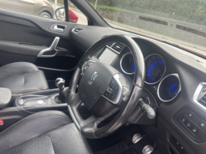 2015 Ds Automobiles Ds 4 2.0 Bluehdi Dsport in Red — image 3