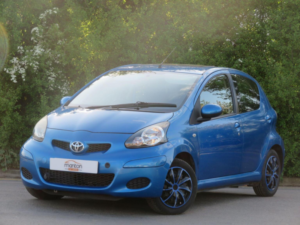 2010 Toyota Aygo 1.0 Vvt-I Blue Multimode Euro 5 5dr in Blue — image 4