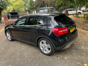 2014 Mercedes-Benz Gla 2.1 Gla220 Cdi Se 7g-Dct 4matic Euro 6 (s/s) 5dr in Black — image 4