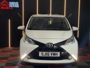 2015 Toyota Aygo 1.0 Vvt-I X-Pression in White — image 5