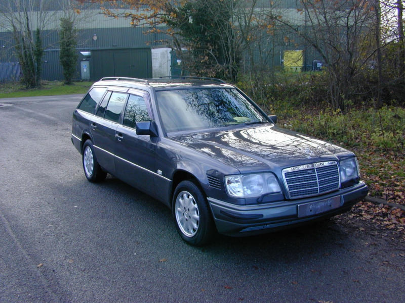 1995 Mercedes-Benz 300 Ref 8723 - Sold Confirmed Order - Mercedes Benz W124 E300 Turbo Diesel Estate 7 in Grey — image 1