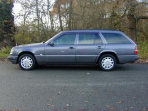 1995 Mercedes-Benz 300 Ref 8723 - Sold Confirmed Order - Mercedes Benz W124 E300 Turbo Diesel Estate 7 in Grey — image 5