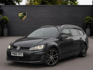 2016 Volkswagen Golf 2.0 Tdi Bluemotion Tech Gtd (nav) DSG Euro 6 (s/s) 5dr in Grey — image 5