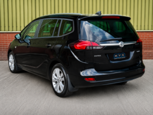 2017 Vauxhall Zafira Tourer 1.4 I Turbo Sri in Black — image 6