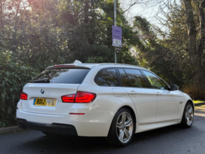 2012 BMW 5 Series 2.0 520d M Sport Touring in White — image 4