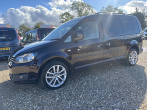 2013 Volkswagen Caddy Maxi Life 7 SEAT Auto Wav Wheelchair Accessible Vehicle Automatic 1.6 Tdi Cr in Red — image 5