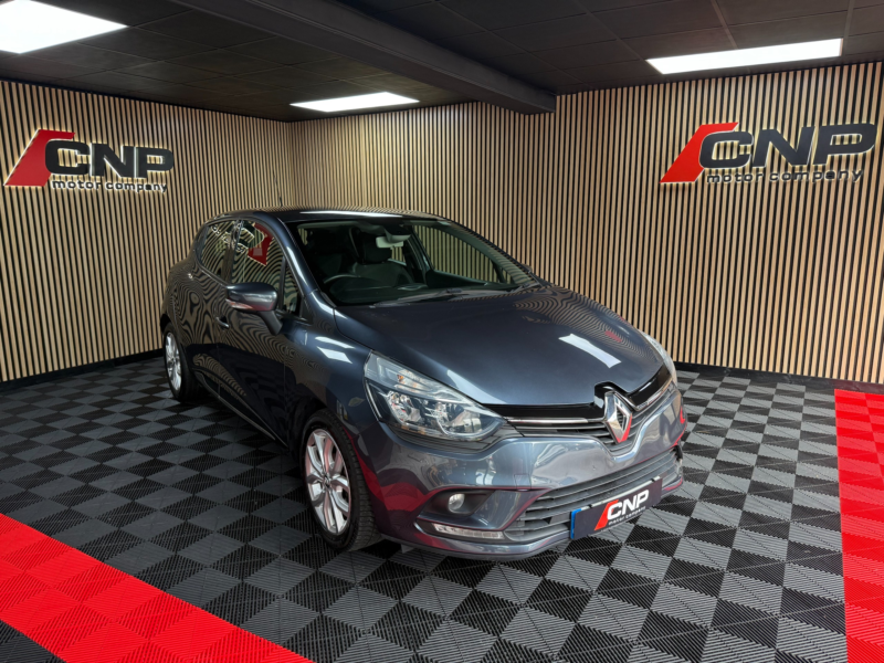 2017 Renault Clio 0.9 Tce Eco Dynamique Nav Hatchback 5dr Petrol Manual Euro 6 (s/s) (90 Ps) in Grey — image 1