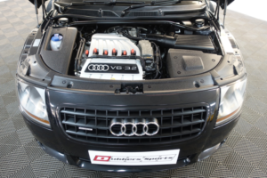2004 Audi Tt 3.2 V6 Roadster 2dr Petrol DSG Quattro (240 G/km, 247 Bhp) in Black — image 3