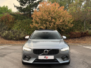 2017 Volvo V90 2.0 D4 R-Design Auto Euro 6 (s/s) 5dr in Grey — image 2