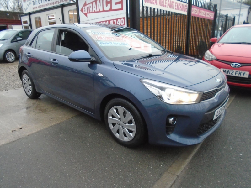 2017 Kia Rio 1.4 Crdi 1 Hatchback 5dr Diesel Manual Euro 6 (s/s) (76 Bhp) in Blue — image 1