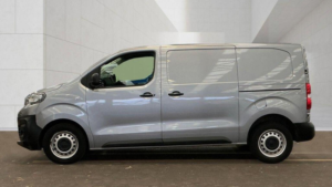 2023 Peugeot Expert 1.5 Bluehdi 1000 Professional Premium + Standard Panel Van Mwb Euro 6 (s/s) 6dr in Grey — image 2