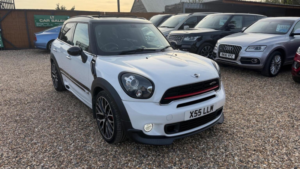 2014 MINI Countryman 1.6 John Cooper Works Auto All4 Euro 5 5dr in White — image 5