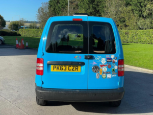 2013 Volkswagen Caddy 1.6 Tdi C20 Startline L1 H1 4dr in Blue — image 6