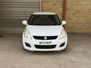 2013 Suzuki Swift 1.2 Sz-L in White — image 2