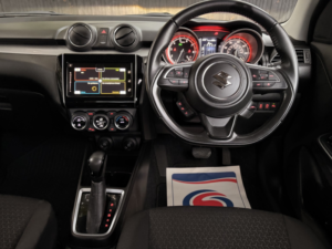 2022 Suzuki Swift 1.2 Dualjet Mhev Sz5 in Silver — image 6