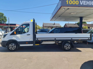 2018 Ford Transit 350 Ecoblue 2.0 2dr Dropside Manual Diesel in White — image 5