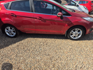 2016 Ford Fiesta 1.0 T Ecoboost Zetec in Red — image 3