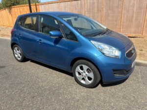 2012 Kia Venga 1.4 Ecodynamics 2 Euro 5 (s/s) 5dr in Blue — image 6