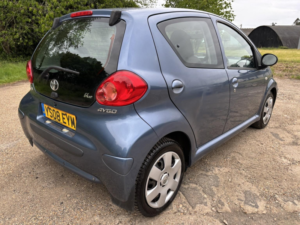 2008 Toyota Aygo 1.0 Vvt-I Blue in Blue — image 3