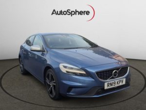 2019 Volvo V40