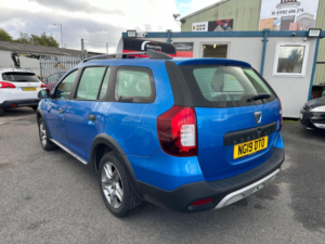 2018 Dacia Logan Mcv Stepway 0.9 Tce Comfort Euro 6 (s/s) 5dr in Blue — image 4
