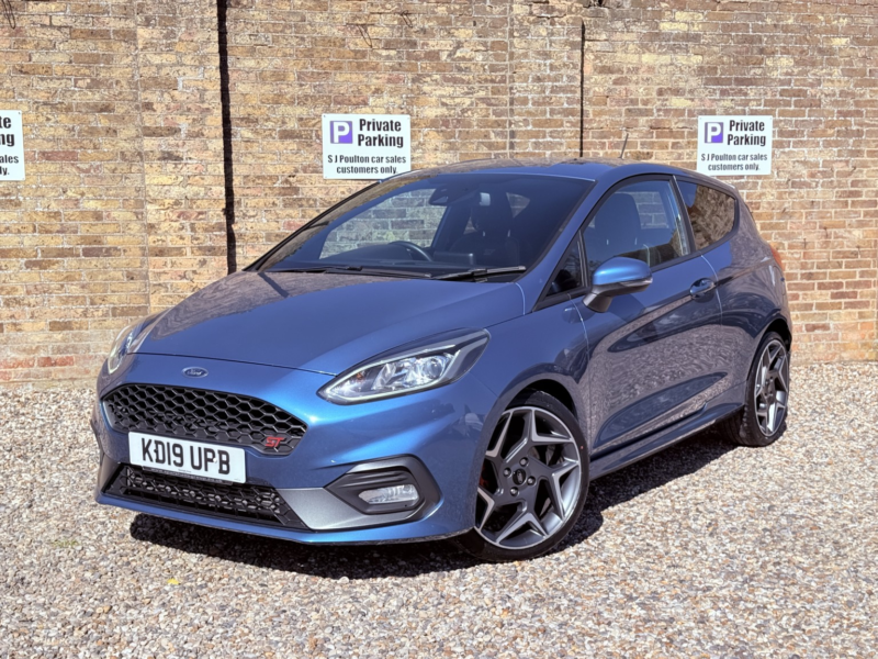 2019 Ford Fiesta 1.5 T Ecoboost St-3 in Blue — image 1