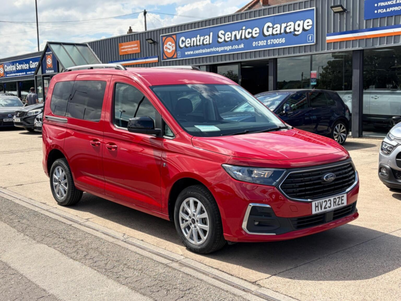 2023 Ford Tourneo Connect 2.0 Ecoblue Titanium Dct Euro 6 (s/s) 5dr in Red — image 1